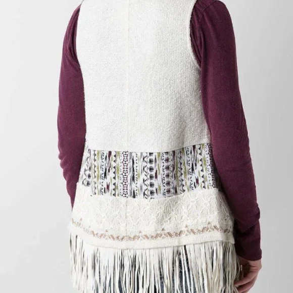 Miss Me Fringe off-White Sweater Vest Jacket Cardigan - Picture 2 of 8